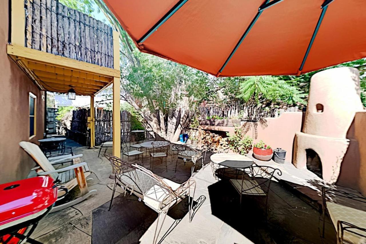 Antigua Inn (Adults Only) Санта Фе Екстериор снимка