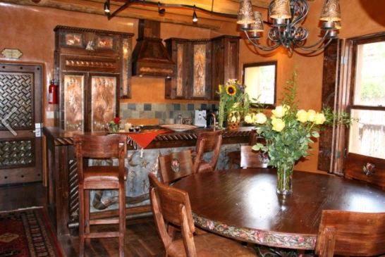 Antigua Inn (Adults Only) Санта Фе Екстериор снимка